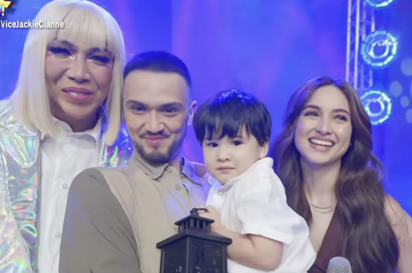 Vice Ganda Billy Crawford Nagkaayos Na Matapos Ang Ilang Taong Samaan