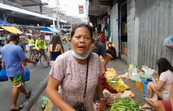 Market vendor umalma sa 'no vaccine, no ride' policy ng gobyerno