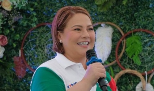 Karla Estrada umalma sa post ng netizen, ipinagtanggol si VP Leni