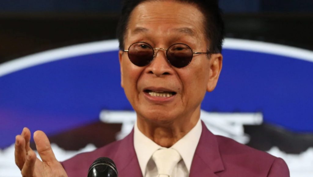 Panelo umaming isa siyang Sharonian, gagawa nga ba ng cover version ng 'Sana'y Wala Nang Wakas'?