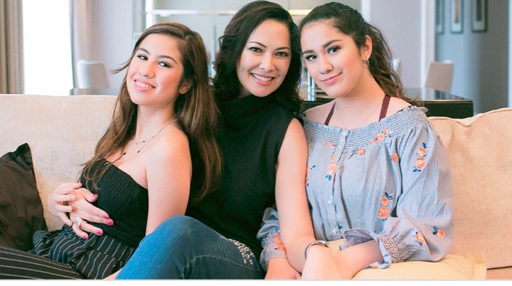 Actress and former beauty queen Ruffa Gutierrez with her daughters, Venice and Lorin