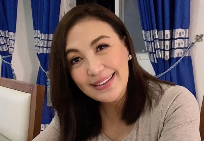 Sharon Cuneta nanggigil kay Panelo sa pagkanta ng 'Sana'y Wala Nang Wakas': You don't mess with a classic