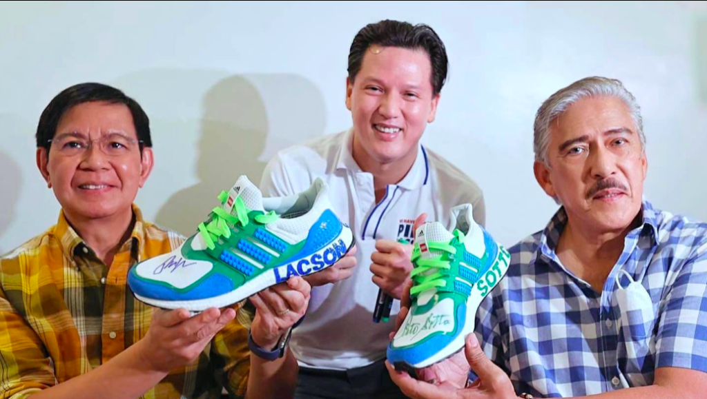 Kier Legaspi nagpakita ng suporta sa tambalang Lacson-Sotto, nagpapirma ng customized shoes