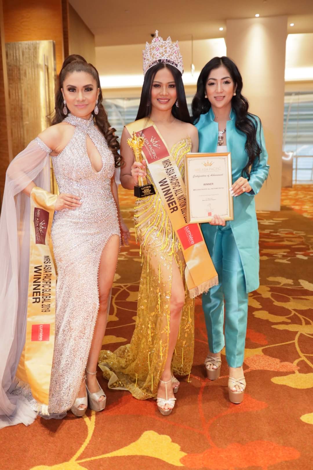 5 Pinay queens humakot ng pagkilala sa Mrs. Asia Pacific pageant