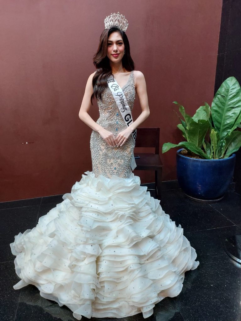 Bb. Pilipinas Globe Chelsea Fernandez