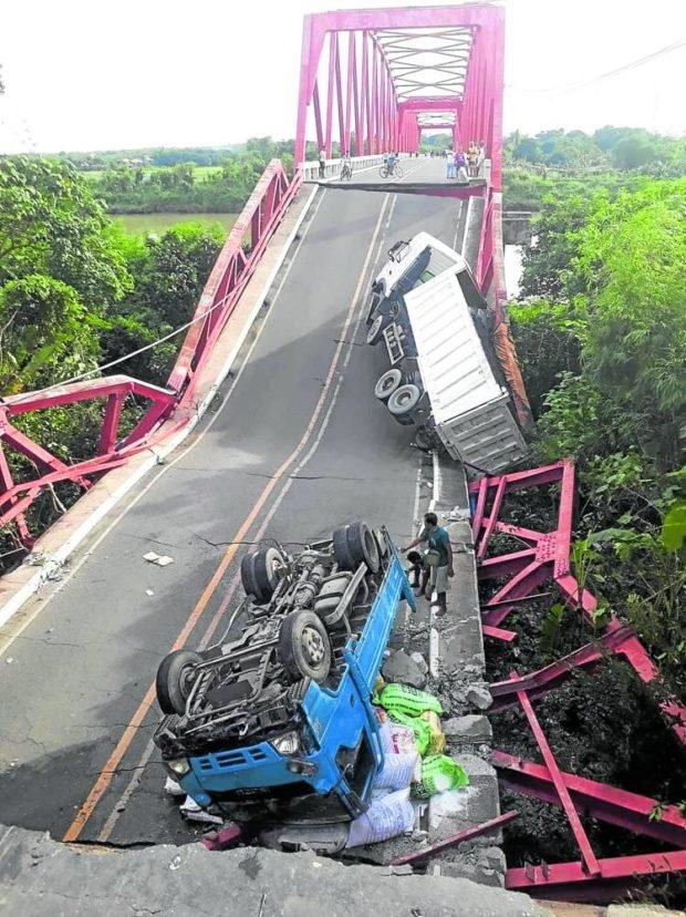 Bumagsak na Wawa Bridge sa Pangasinan 