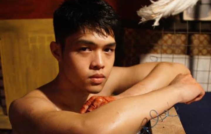 Elijah Canlas walang takot na nagpakita ng pwet; naaksidente sa shooting ng 'Livescream'