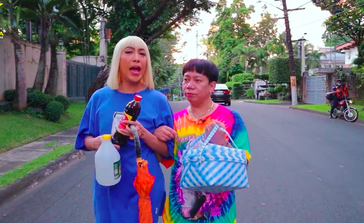 Vice Ganda Nagbahay-bahay, Humingi Ng Ingredients Para Sa Ilulutong ...