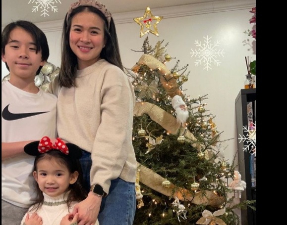 LJ Reyes 'answered prayer' ang pagse-celebrate ng Pasko sa US; 2 anak nag-perform sa Christmas service