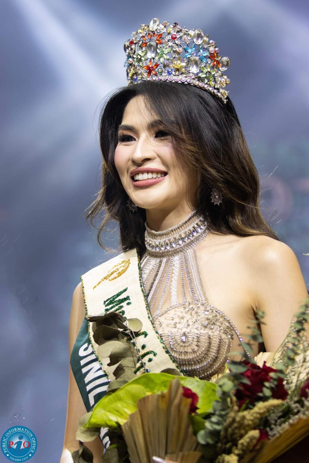 Gown Ni 2023 Miss Philippines Earth Yllana Marie Aduana May 5000 Perdible Bandera 5311