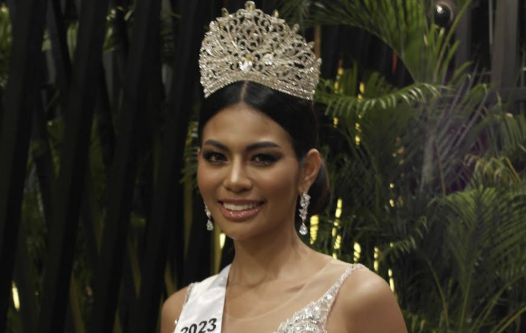 Performance ni Angelica Lopez sa Binibining Pilipinas 2023 hinangaan ng Miss International head director