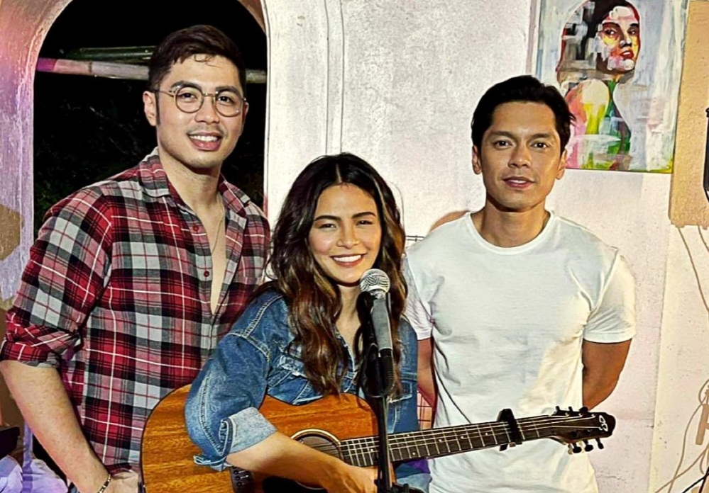 Jolo Estrada pak na pak ang pagiging 'third wheel' sa tambalang Lovi Poe-Carlo Aquino; agaw-eksena sa 'Seasons'