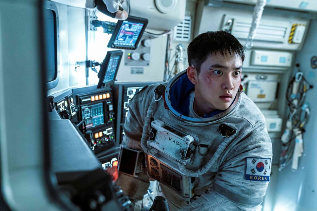 Exo member Doh Kyung-Soo ‘survival mode’ sa upcoming film na ‘The Moon’