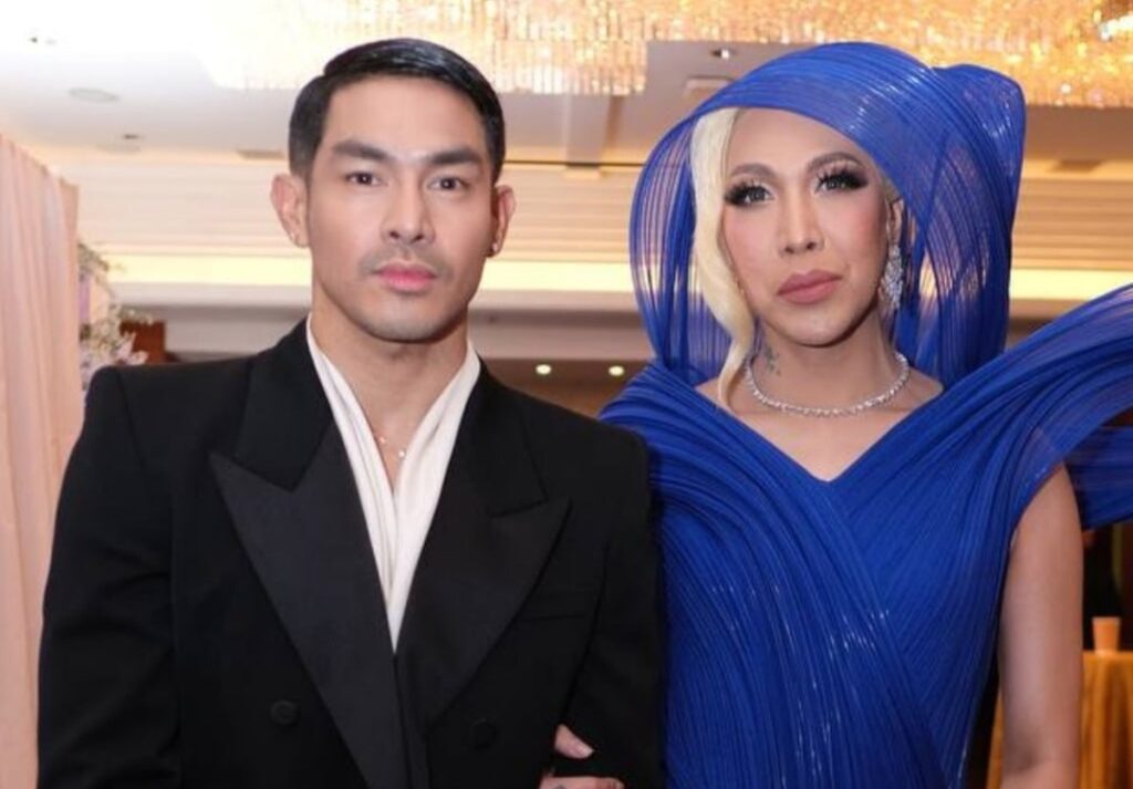 Banat ng mga bashers, dapat na raw hiwalayan ni Vice Ganda si Ion Perez dahil...