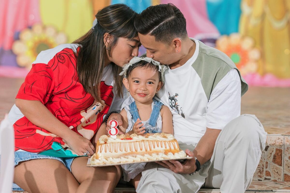 Anak ni Jhong Hilario na si Sarina nag-birthday party sa bahay-ampunan