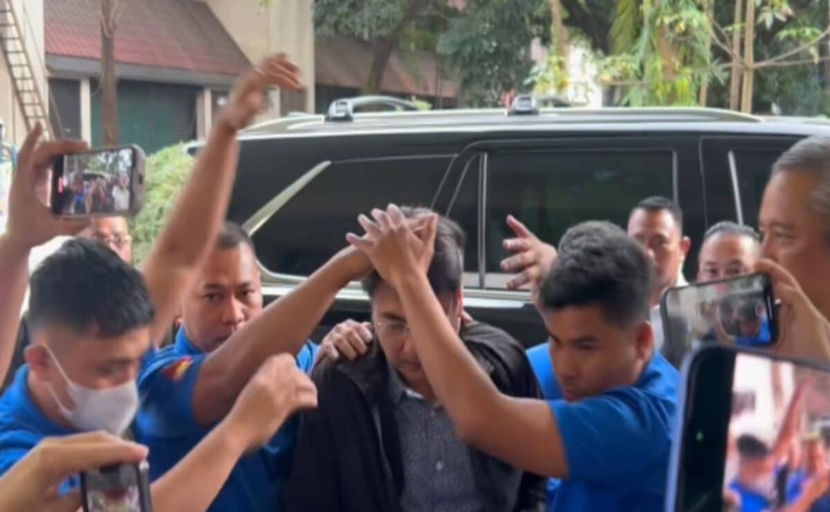 Pagsuko ni Bong Revilla dapat tularan ng ibang 'wanted person' – Nartatez